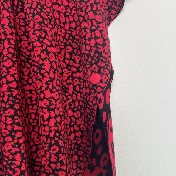 Chicos Womens S/M Animal Jacquard Black and Red Open Front cardigan Boho Resort - Picture 14 of 15